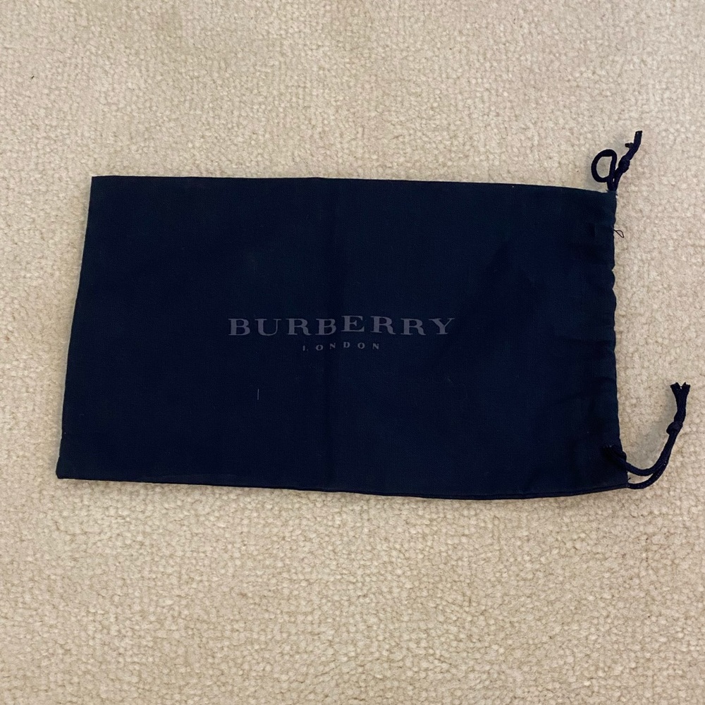 Burberry duster bag